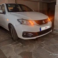 ساینا اس مدل ۴۰۲