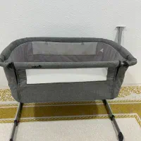 گهواره یا تخت کنار مادر