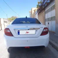 دنا پلاس دنده ای|خودرو سواری و وانت|آباده, |دیوار