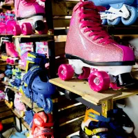eskate 4 چرخ سایز ۳۵ تا ۳۹ موجود شد|دوچرخه، اسکیت، اسکوتر|بوشهر, |دیوار