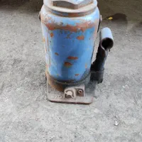 جک بیست تن درحدنو