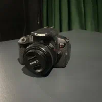 دوربین در حد نو canon 700d