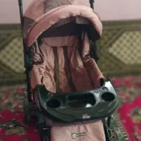 بشتابید کالسکه مدل بالایی درحد فقط فقط