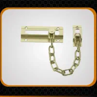 زنجیر پشت درب فیکستر