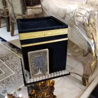 ماکت کعبه به همراه قرآن کریم عتیقه و قدیمی|کتاب و مجله مذهبی|اندیشه, اندیشه فاز ۱|دیوار