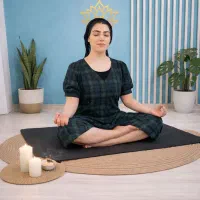 کلاس یوگا آنلاین و آفلاین