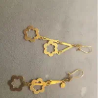 گوشواره طلا ب وزن ۲گرم و ۸۵۰ سوت