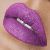 فروشنده خانم با تجربه در آرایشی|استخدام درمانی، زیبایی، بهداشتی|برازجان, |دیوار