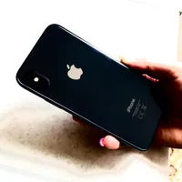 اپل iPhone X با حافظهٔ ۶۴ گیگابایت