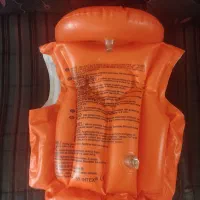 جلیقه شنا بادی