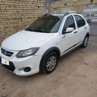 کوییک R سفید مشکی مدل 1400 با رنگ شرکتی