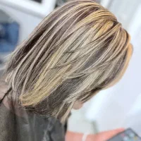 جشنواره یلدایی تخفیف روی رنگ و لایت|خدمات آرایشگری و زیبایی|پردیس, فاز ۱|دیوار