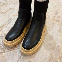 نیم‌بوت منگو