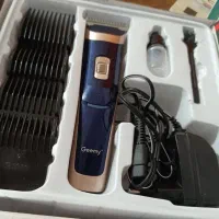 ریش تراش و خط زن در حد نو