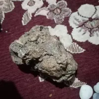 شهاب. سنگ..