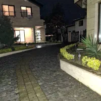 داخل شهر ، مجموعه خصوصی