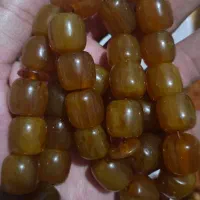 تسبیح بو دار کهنه ۳۳عددی|کلکسیون اشیاء عتیقه|میاندوآب, |دیوار