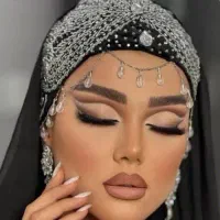 آموزش صفر تا صد میکاپ و خودآرایی با ارائه مدرک