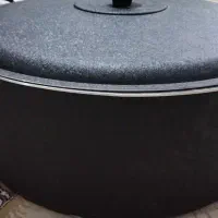 یک عدد قابلمه ی بزرگ  معاوضه با قابلمه ی کوچیک