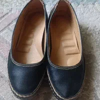 دو عدد کفش راحتی سایز 38