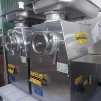 چرخ گوشت رومیزی گیربکسی|فروشگاه و مغازه|ساری, |دیوار