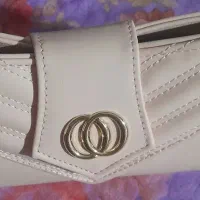 کیف صورتی سالم