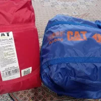 یک عدد کیسه خواب آبی رنگ