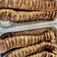 به یک همکارخانم جهت کاردراشپزخانه نیازمندیم