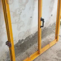 پنجره الومینیومی رنگی