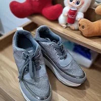 تعدادی کفش درحد نو|کیف، کفش، کمربند|بندر کنگان, |دیوار