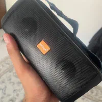 اسپیکر hiska