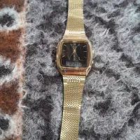 ساعت‌های ستیزن|ساعت|قصرشیرین, |دیوار