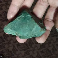 سنگ زیبا و محکم (انرژی آرامش بخش)