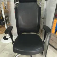 صندلی مدیریتی نیلپر در حد نو