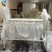 تخت گهواره ای کنار مادر مدل عروسکی