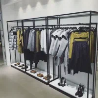 طبقه . رگال . کمد و چوب لباسی. شلف /دکور فروشگاهی|کتابخانه، شلف، قفسه‌های دیواری|آباده, |دیوار
