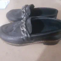 کفشکالجدرحدنو|کیف، کفش، کمربند|تخت سلیمان, |دیوار