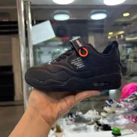 کفش به قیمت تک سایز