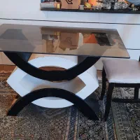 میز ناهار خوری نیاز به تامیر ۱۲۰۰