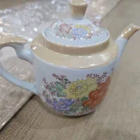 قوری قدیمیSWATOWچین کاملاً سالم و کلکسیونی ویترینی