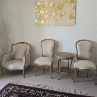 مبل ۷نفره ومیز نهار خوردی ۱۰نفره