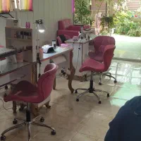 استخدام ناخنکار اجاره میز|استخدام درمانی، زیبایی، بهداشتی|تهران, جمهوری|دیوار