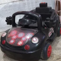 ماشین شارژی مناسب کودک سالم تمیز