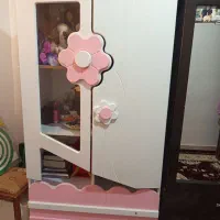 تخت و کمد کودک