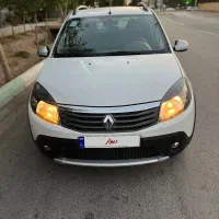 رنو ساندرو اتپ وی ۹۸ اتوماتیک سفید