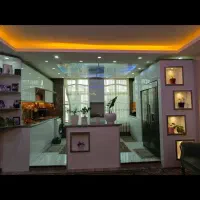 82متر 2خواب(کم واحد/فول بازسازی/دسترسی مترو)