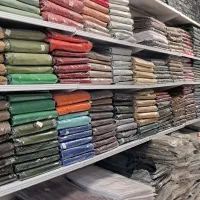 بیشترین تنوع شال ساده در پخش روسری میرزایی