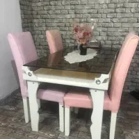 میز نهار خوری چهارنفره