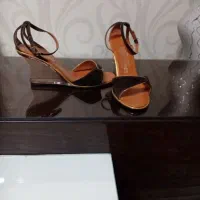 کفش جیر مجلسی پاشنه شیشه ای سایز 36. ساخت سنگاپور