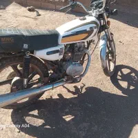 موتورمدل‌۹۳سندسفیدسه‌برگه‌اماد